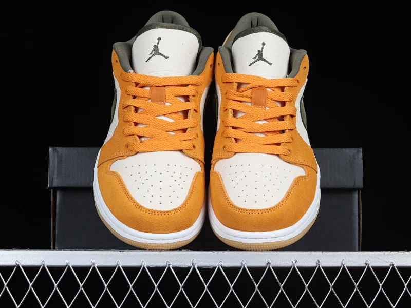 All categories Air Jordan Jordan series basketball shoes Air Jordan 1 Low G version pure original Air Jordan 1 Low "Light Curry" AJ1 Joe 1 Ugly Duckling low-top basketball shoes DH6931-102
